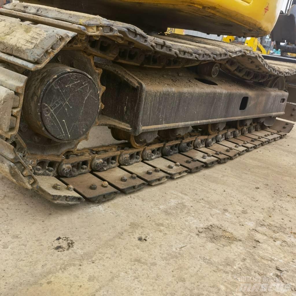 Komatsu PC78US-6 Vikšriniai ekskavatoriai