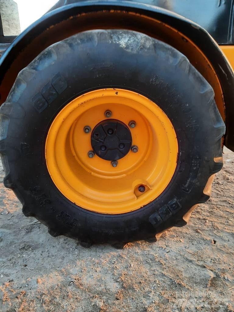 JCB 403 Mini krautuvai