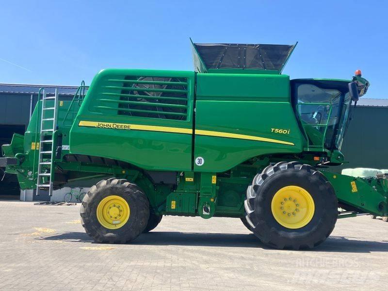 John Deere T 560 i Derliaus nuėmimo kombainai