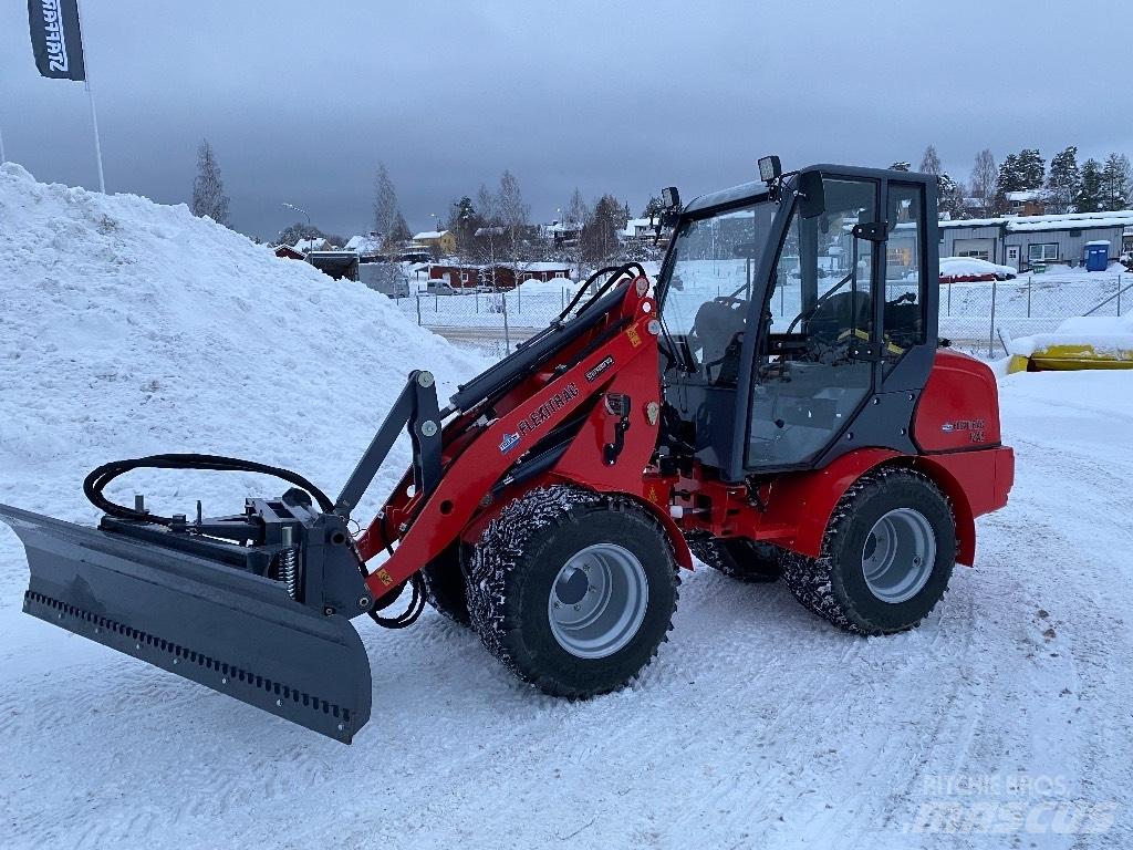 Flexitrac 1248 Daugiafunkciniai pakrovėjai