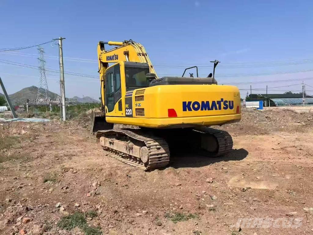 Komatsu PC 220-8MO Vikšriniai ekskavatoriai