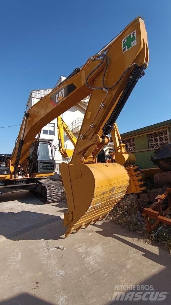 CAT 330 D2 Vikšriniai ekskavatoriai