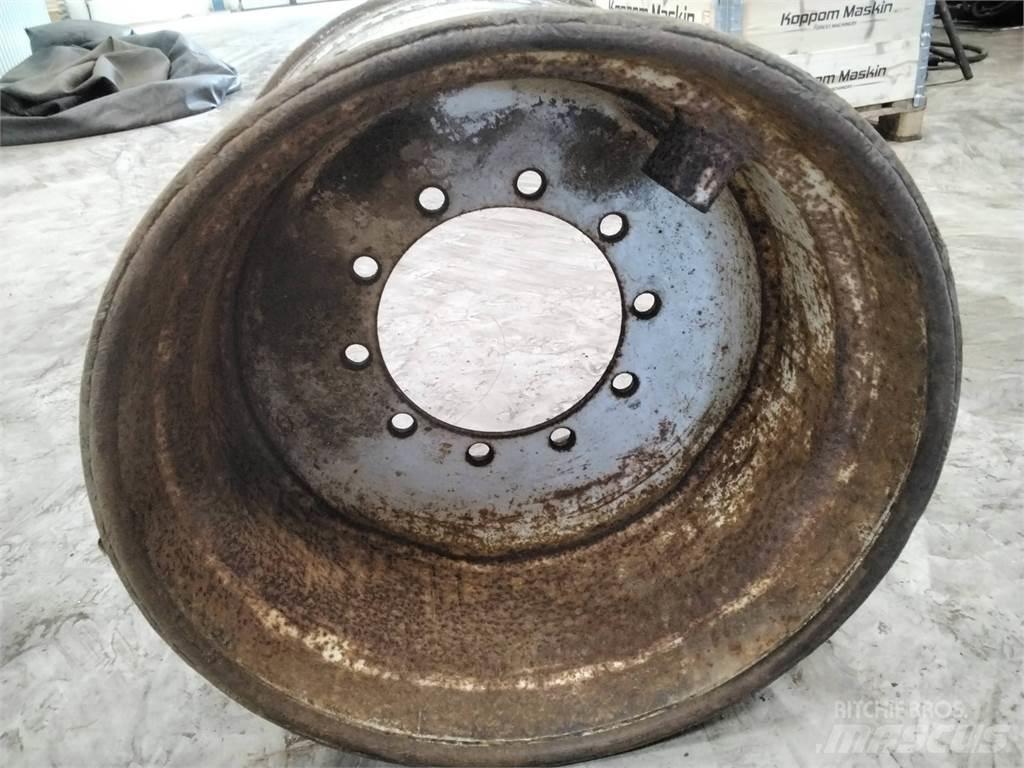 Valmet 836 20x26,5 Padangos, ratai ir ratlankiai