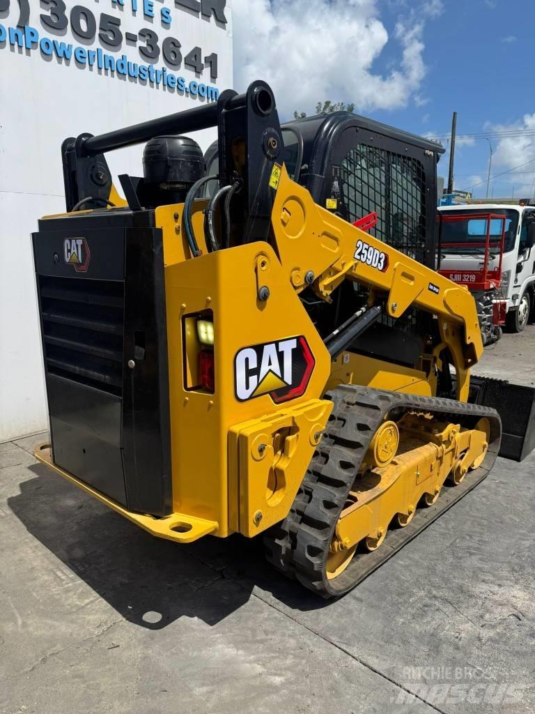 CAT 259D3 Krautuvai su šoniniu pasukimu