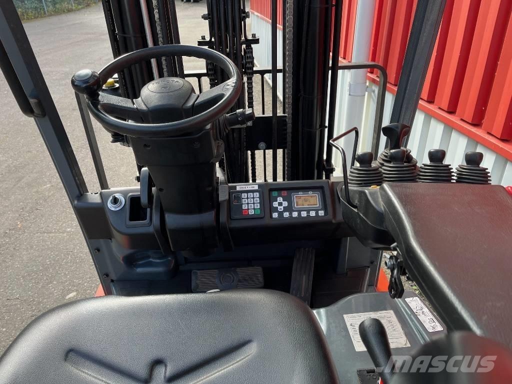 Toyota 8FBM20T Elektriniai šakiniai krautuvai