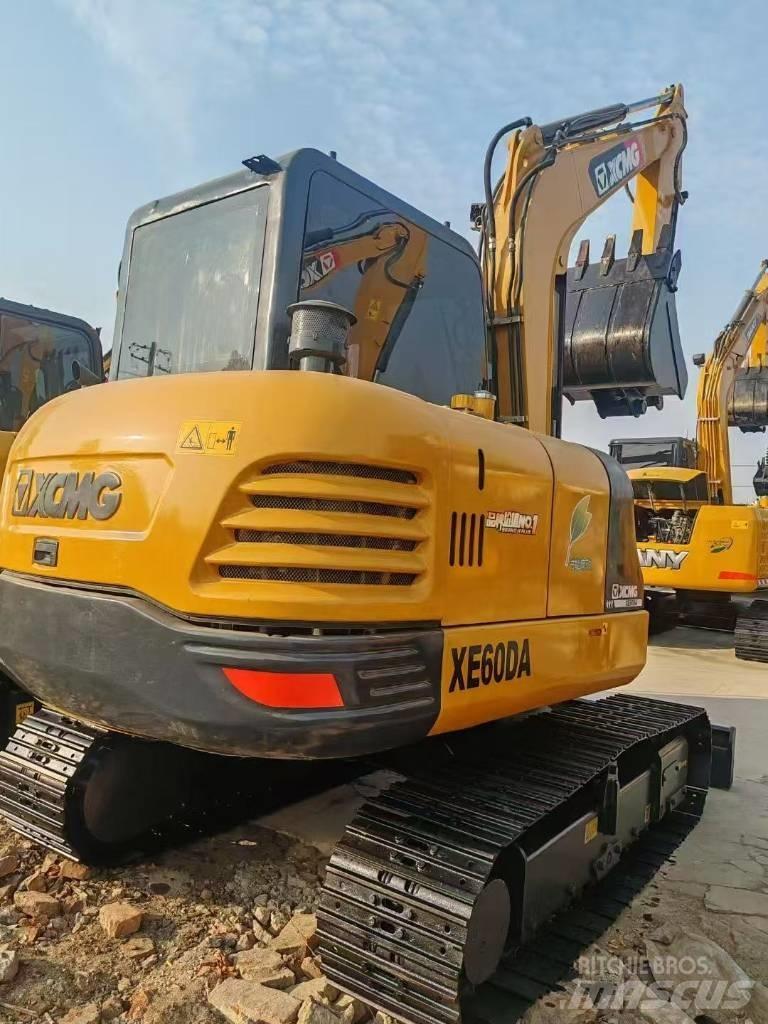 XCMG 60 Vikšriniai ekskavatoriai