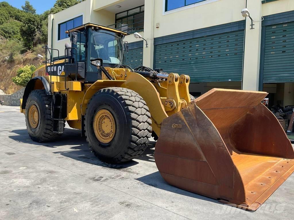 CAT 980M Naudoti ratiniai krautuvai
