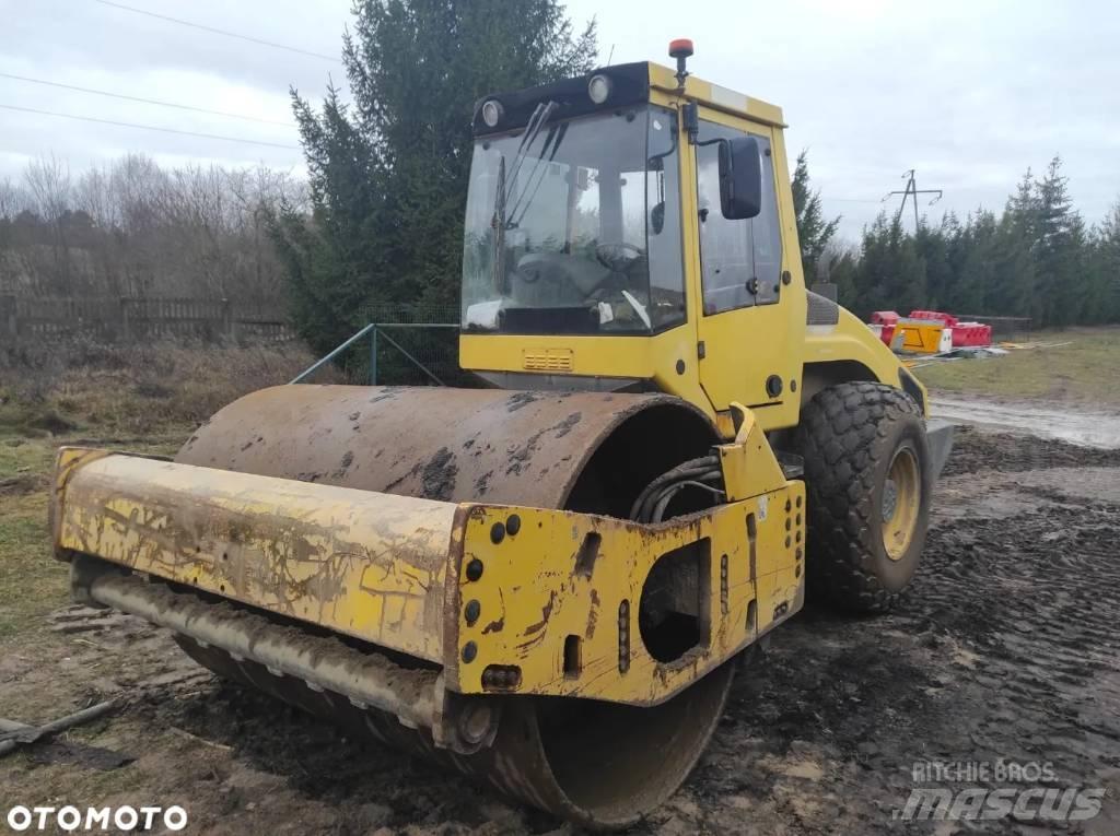 Bomag BW 213 D H-4 Vieno būgno volai