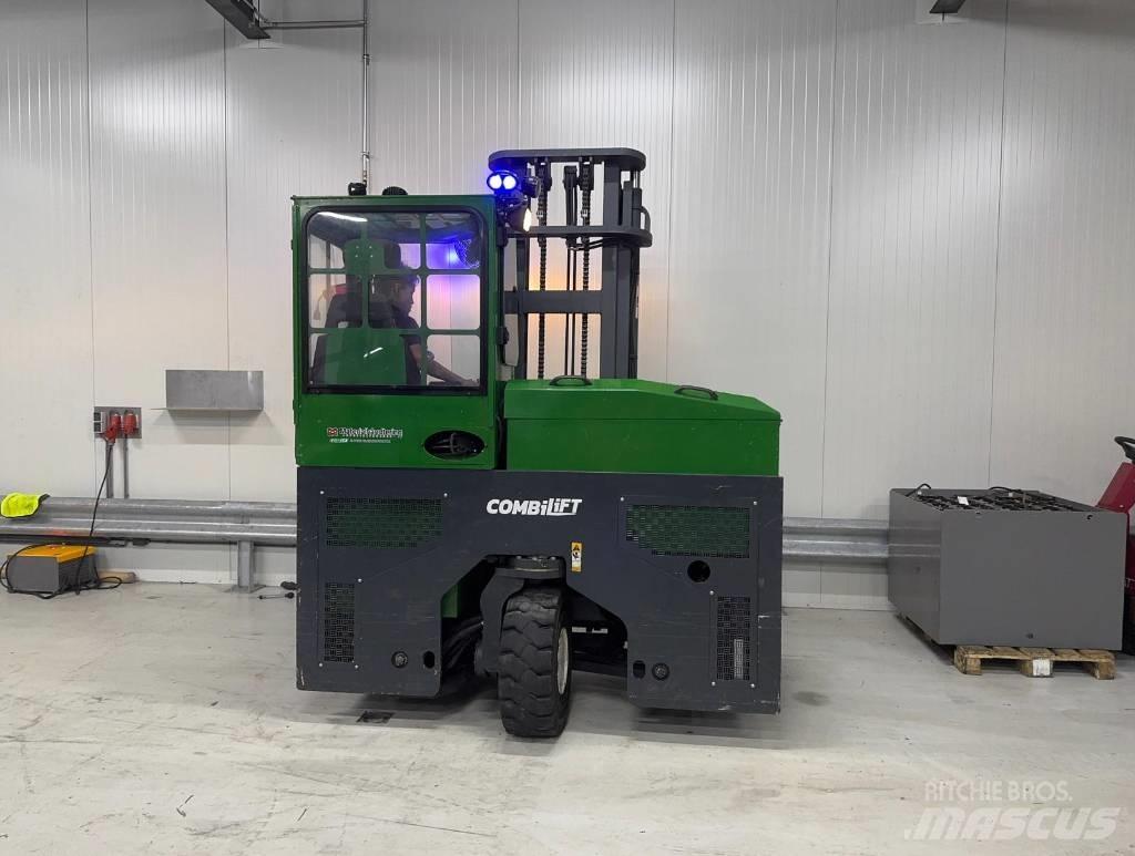 Combilift C 4000 E Krautuvai su pakrovimu iš šonų
