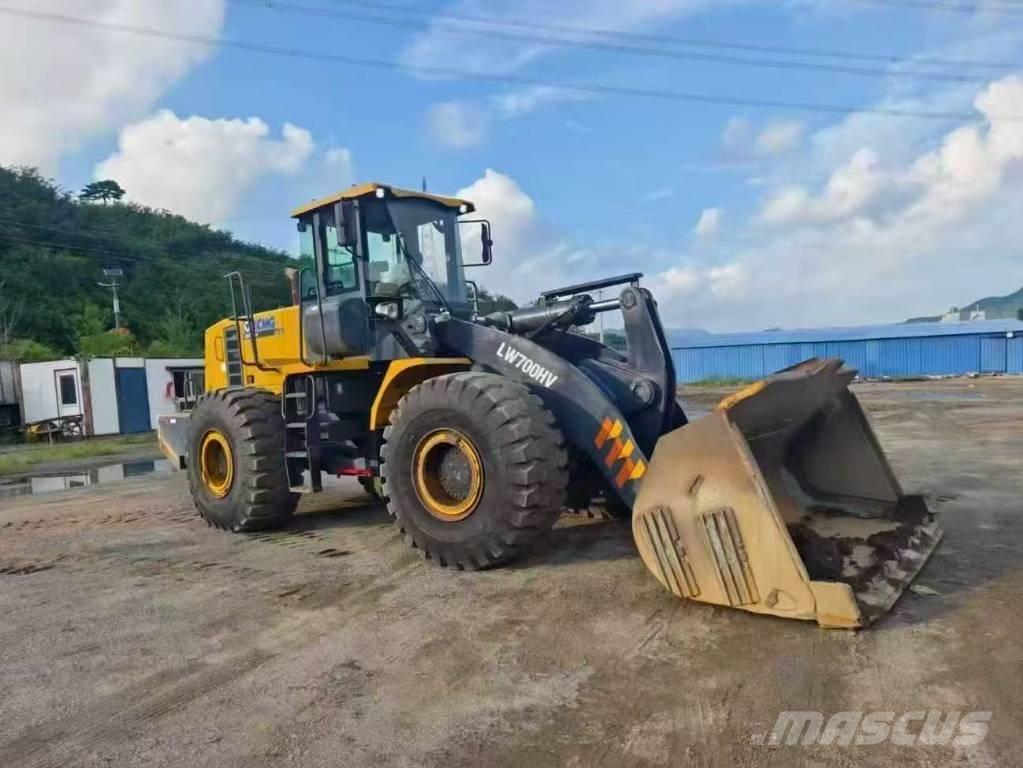 XCMG LW 700 KN Naudoti ratiniai krautuvai