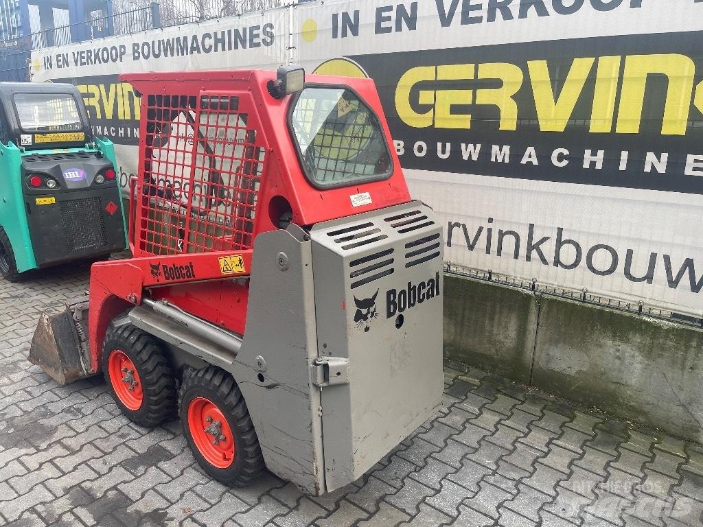 Bobcat S 70 Krautuvai su šoniniu pasukimu