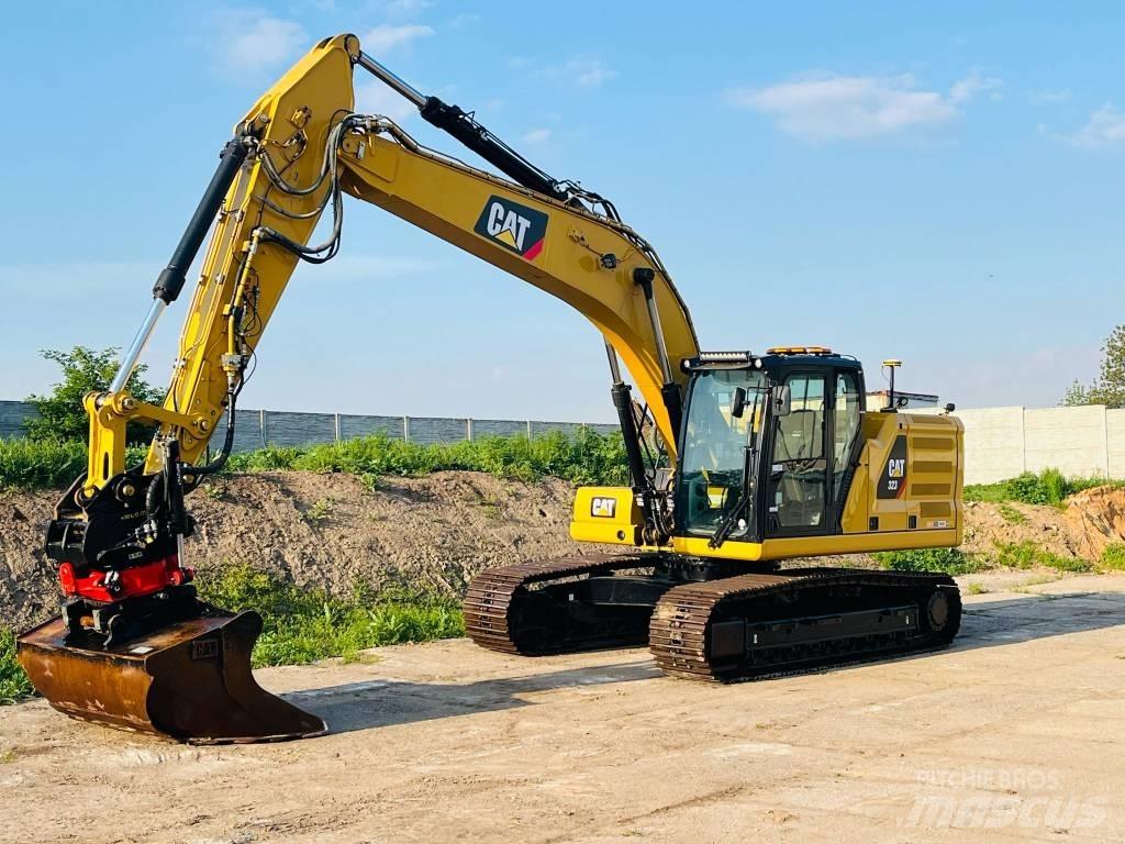 CAT 323 Vikšriniai ekskavatoriai
