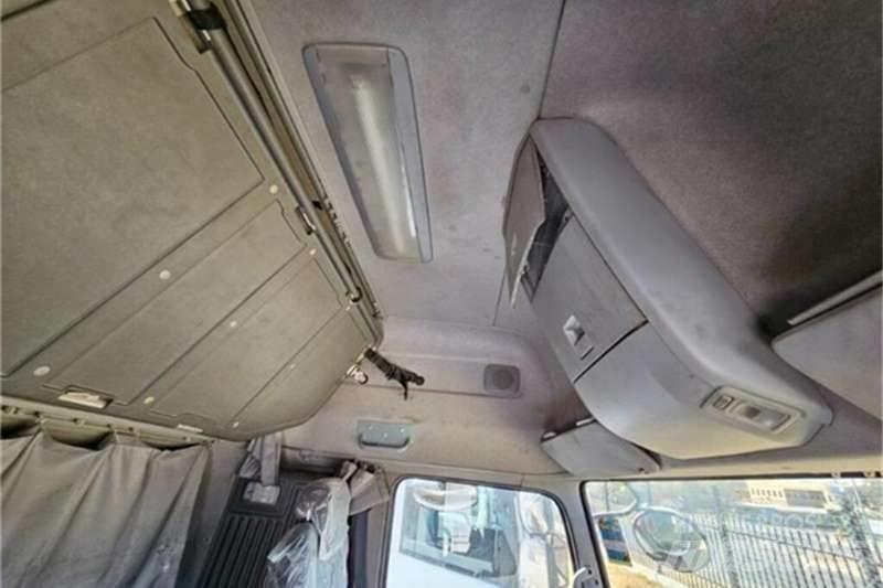 UD TRUCKS QUON Kita