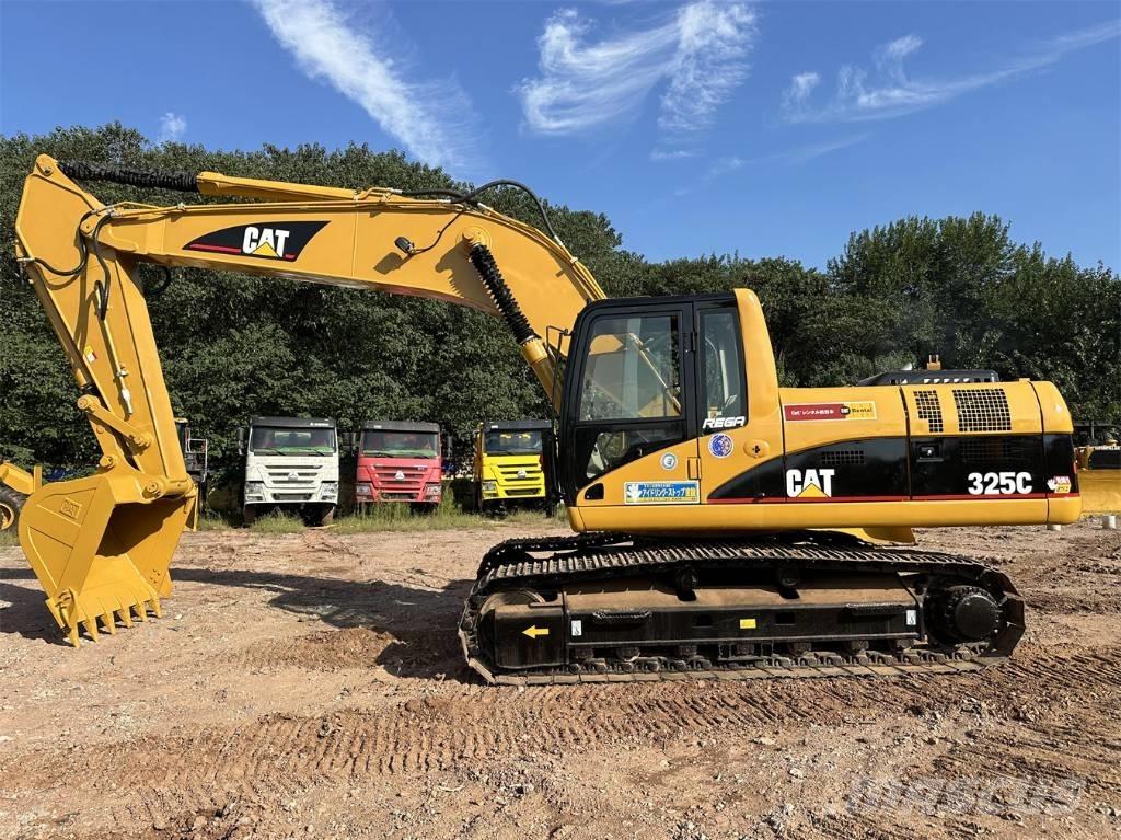 CAT 325 CL Vikšriniai ekskavatoriai