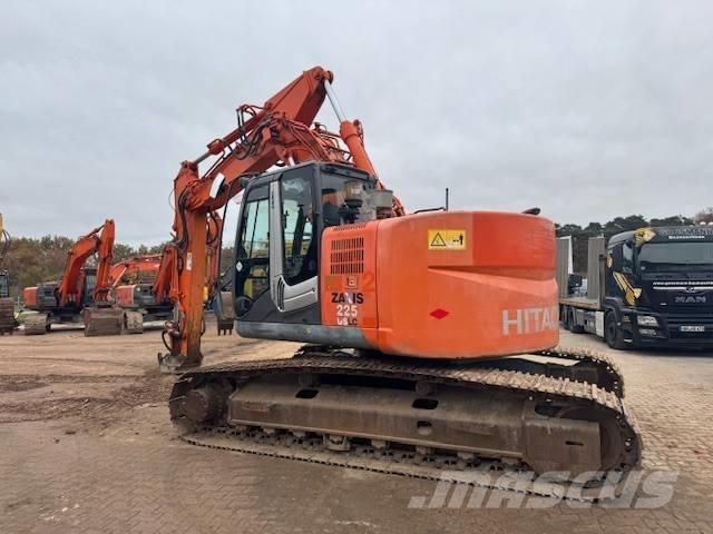 Hitachi ZX 225 US LC Vikšriniai ekskavatoriai