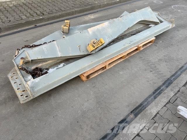 CAT 740 TAILGATE Karjeriniai savivarčiai