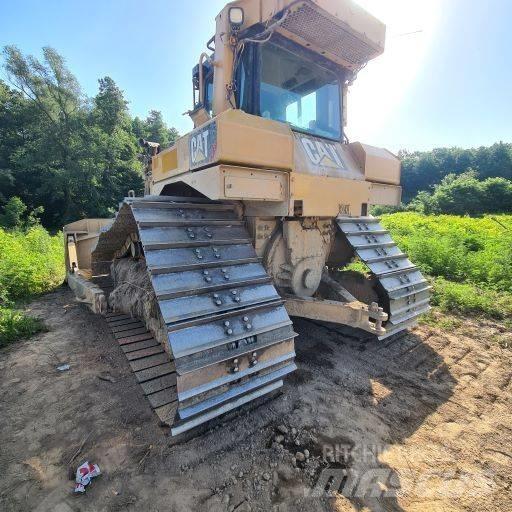 CAT D 6 T LGP Vikšriniai buldozeriai