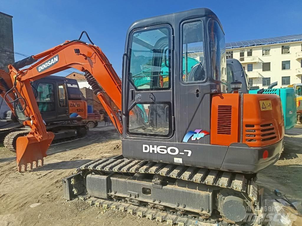 Doosan DH 60-7 Mini ekskavatoriai < 7 t