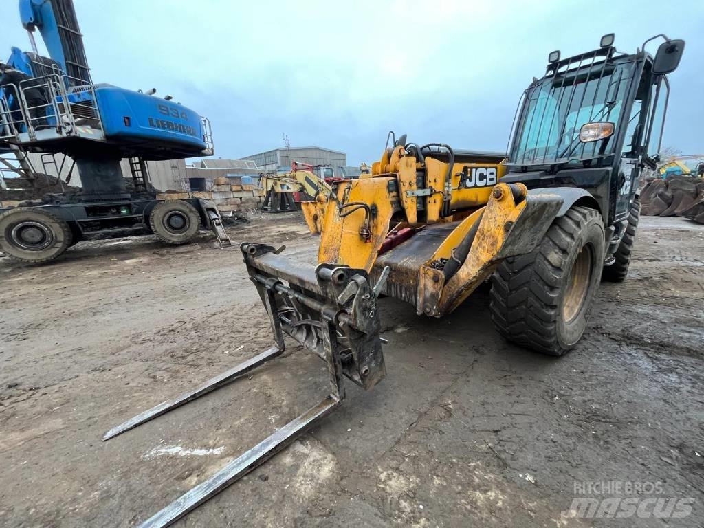 JCB 535-125 Teleskopiniai krautuvai