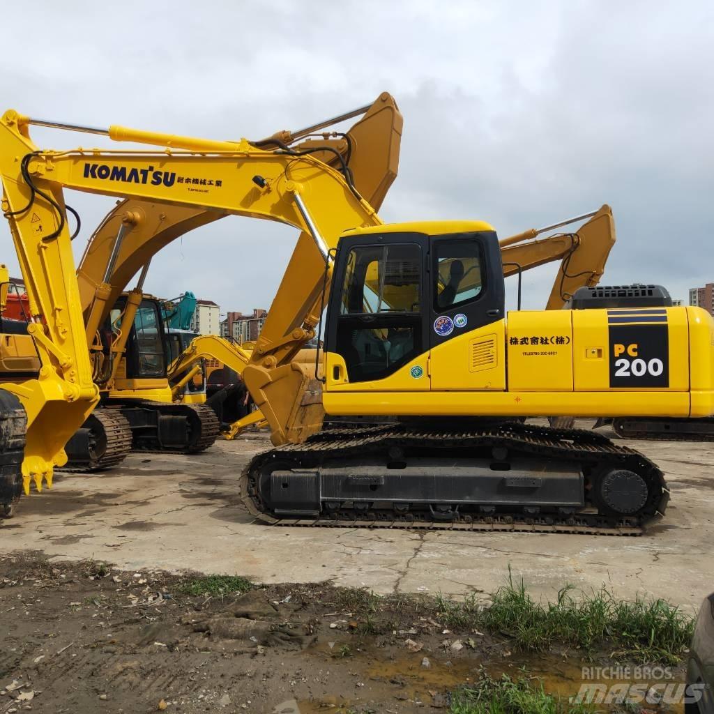 Komatsu PC200-7 Vikšriniai ekskavatoriai