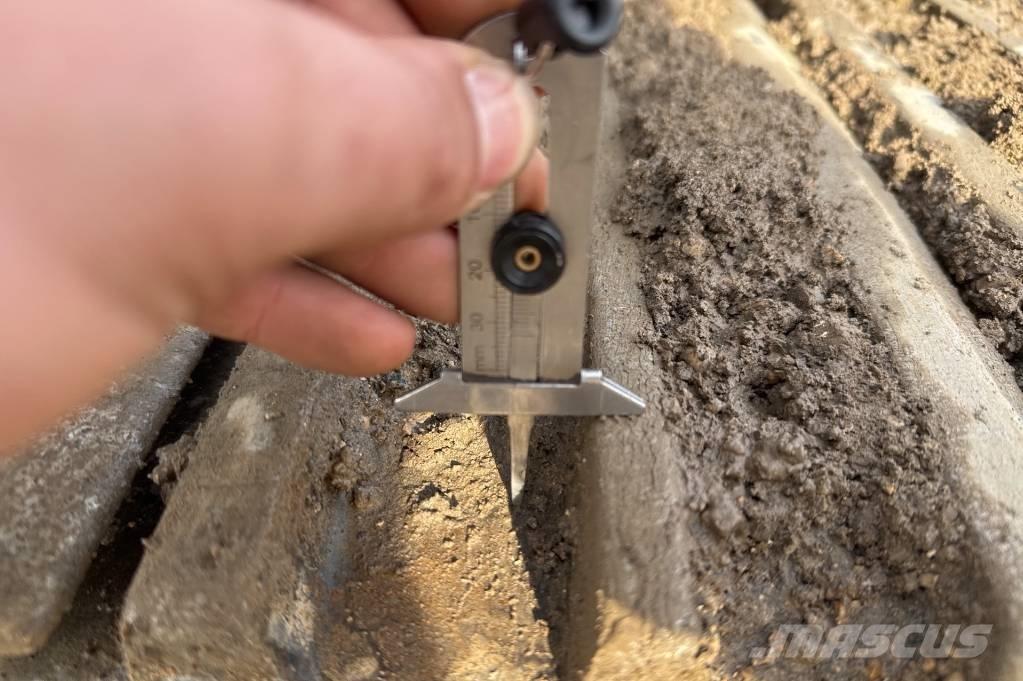 Volvo ECR235EL Vikšriniai ekskavatoriai