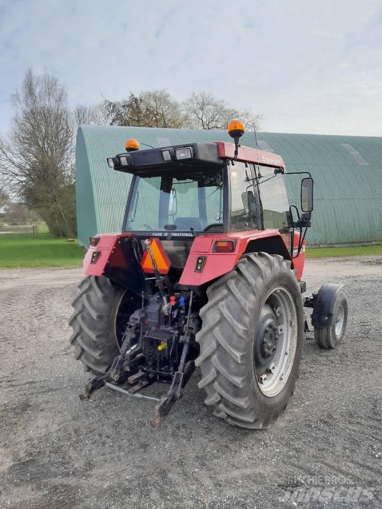 Case IH 5120 Traktoriai