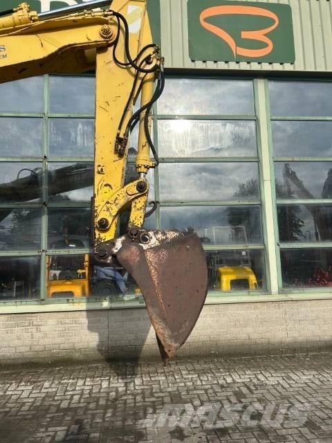 Etec 812 Ratiniai ekskavatoriai