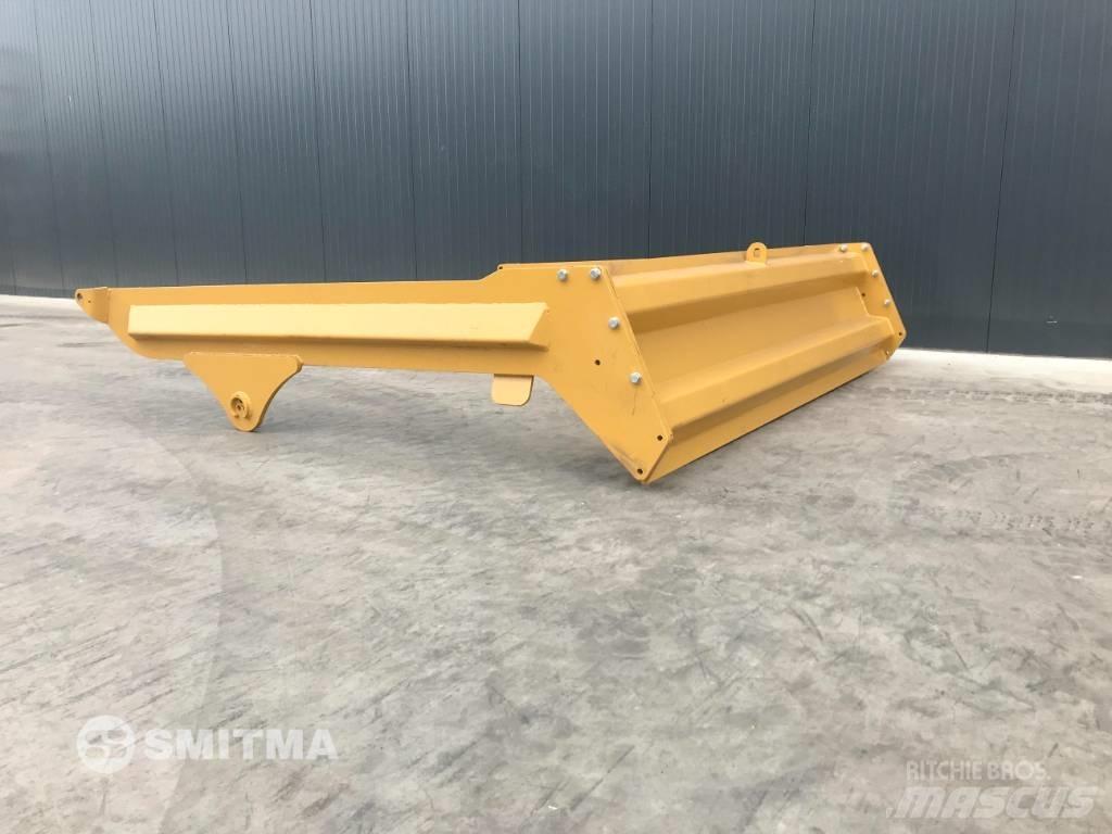 Volvo A30D Galiniai žibintai