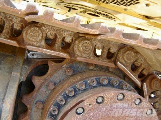 CAT 320 Vikšriniai ekskavatoriai