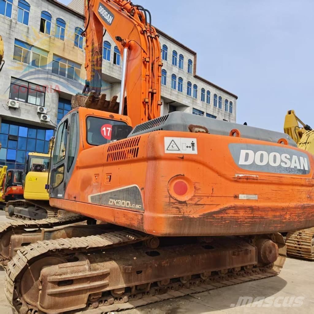 Doosan DX 300 LC Vikšriniai ekskavatoriai