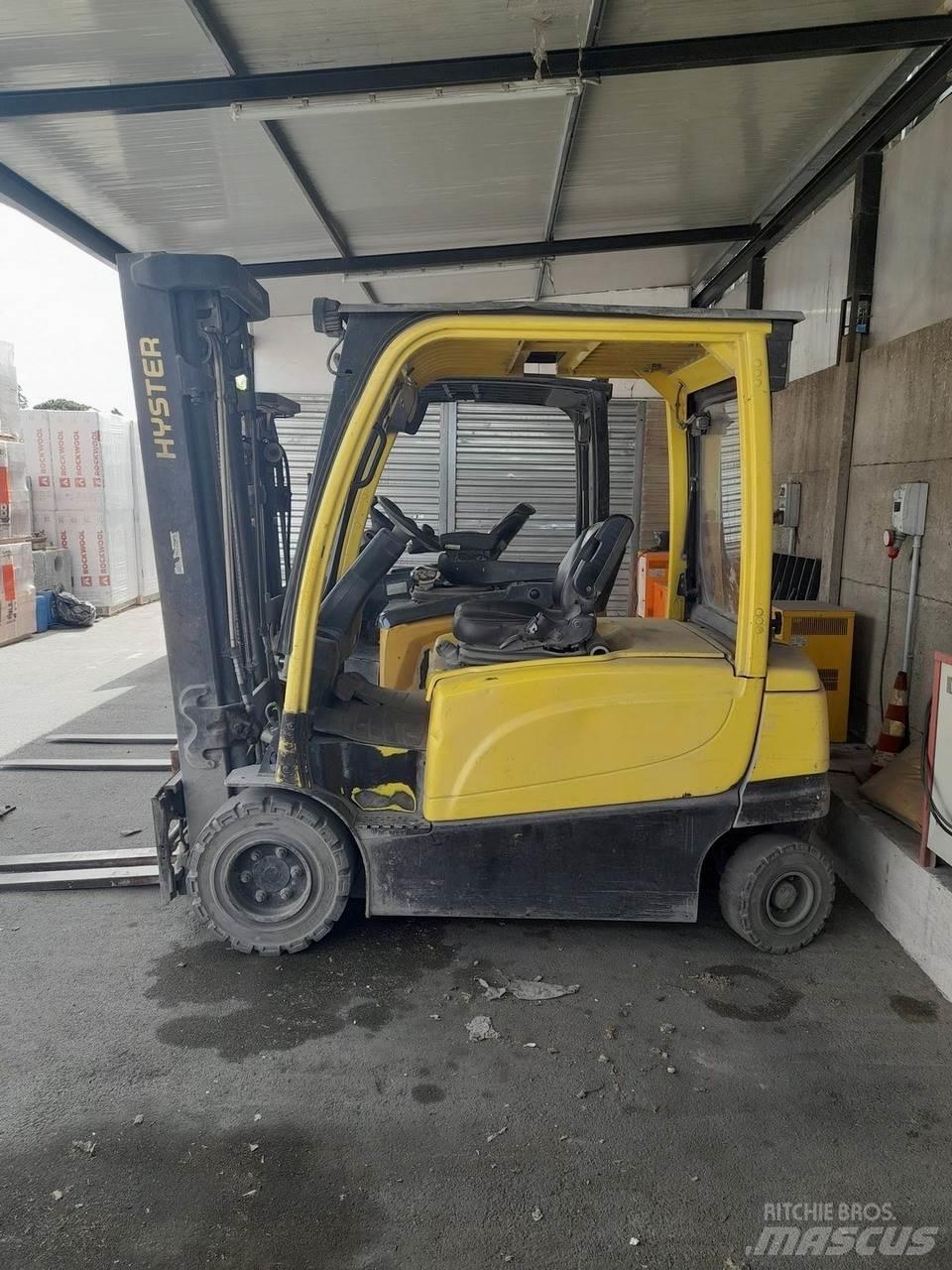 Hyster J2.5XN Elektriniai šakiniai krautuvai