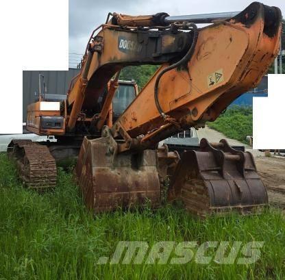 Doosan DX 520 LC Vikšriniai ekskavatoriai