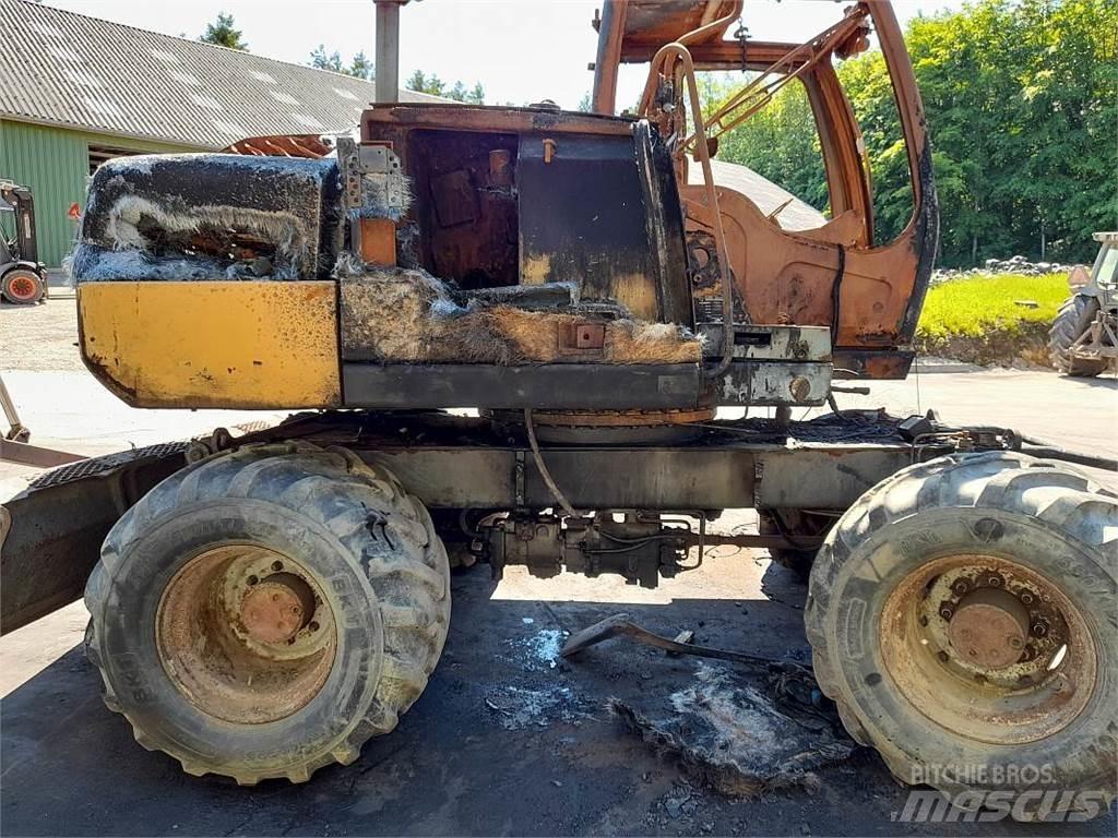 Liebherr A314 Traktoriai