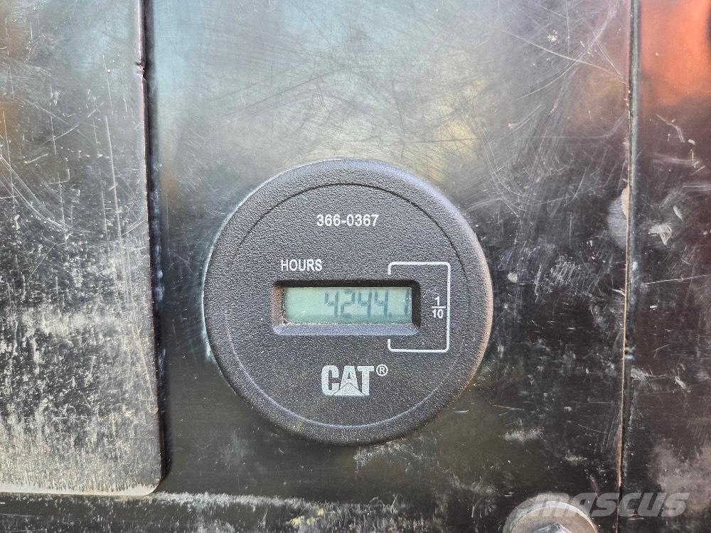 CAT 308E2 Vidutinės galios ekskavatoriai 7-12 t