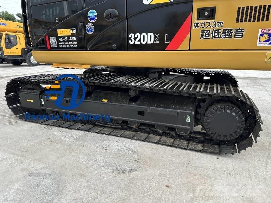 CAT 320 D2L Vikšriniai ekskavatoriai