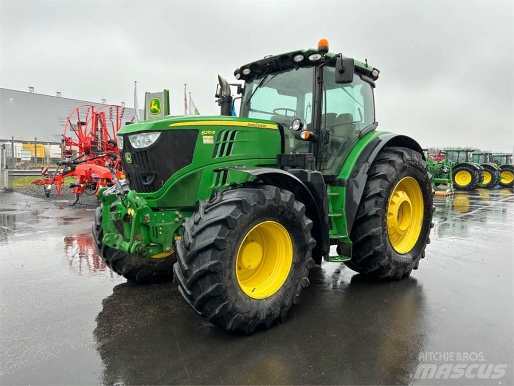 John Deere 6210R Traktoriai