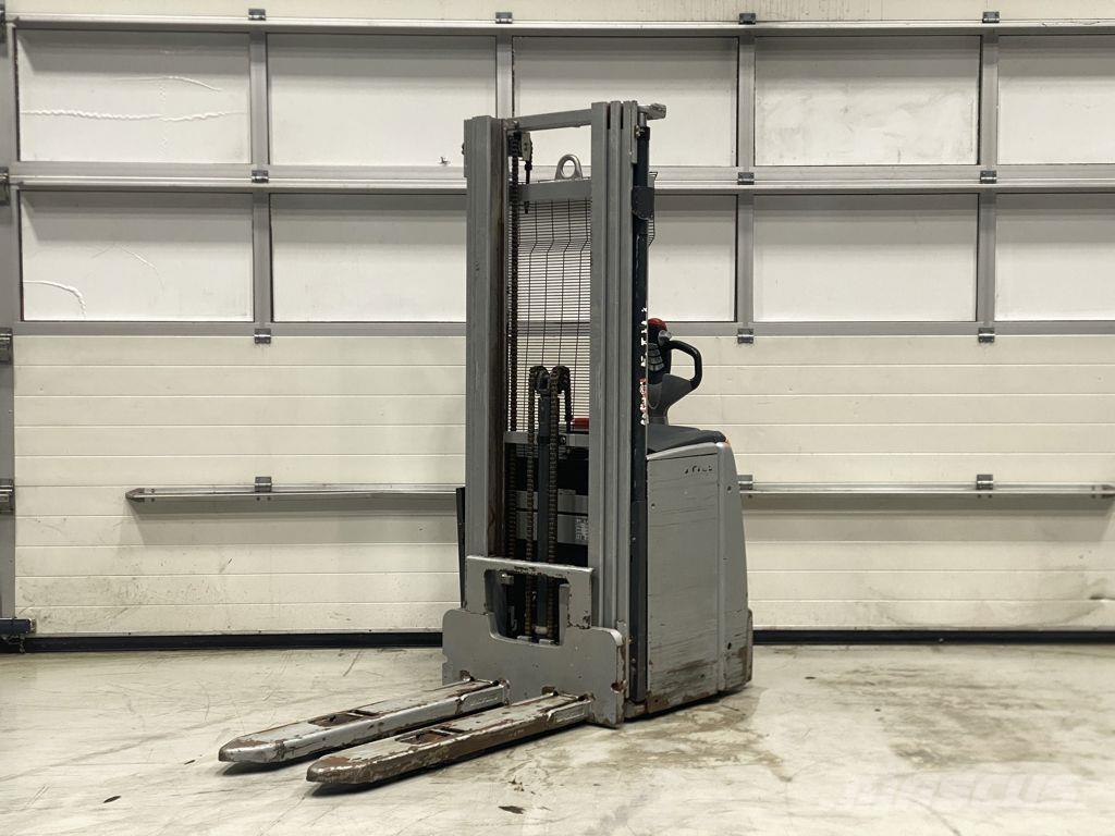 Still EXV14I Rankiniai vėžimėliai