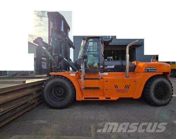 Doosan DV250S-12 Šakiniai krautuvai - Kita