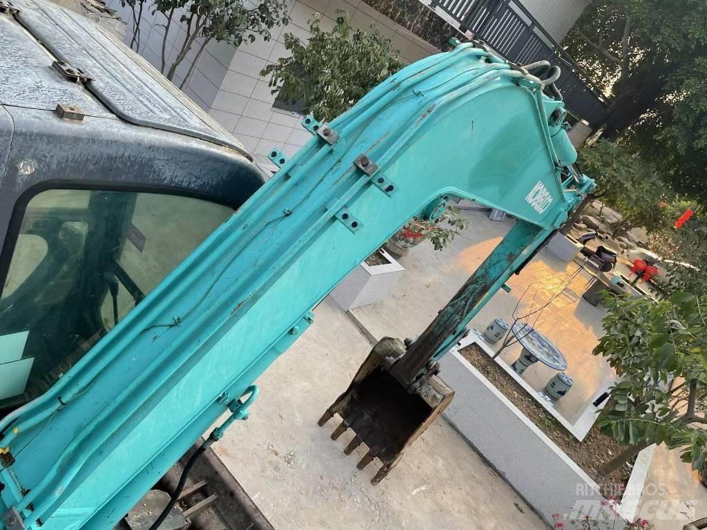 Kobelco SK 75 Vikšriniai ekskavatoriai