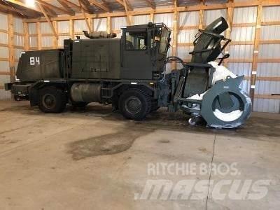Oshkosh H2218 Statyba - Kita