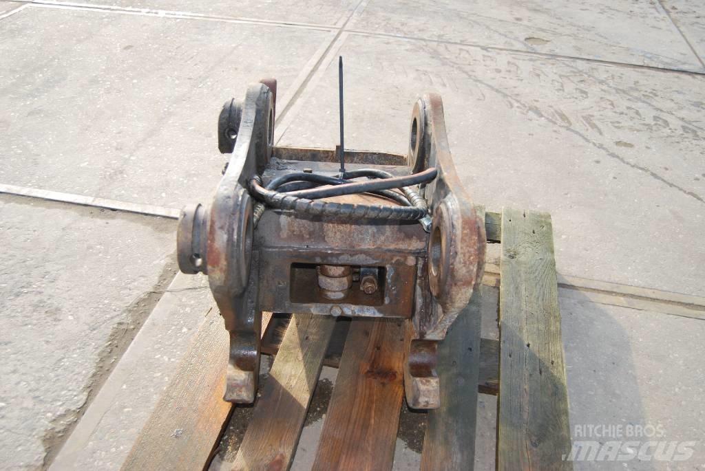  Quickcoupler Greito sujungimo jungtys