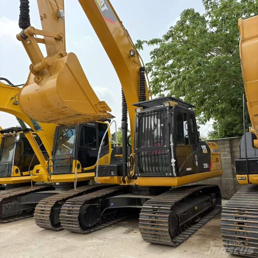 CAT 320 D Vikšriniai ekskavatoriai