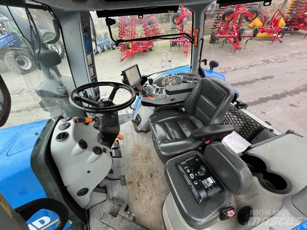 New Holland T 8.410 Traktoriai