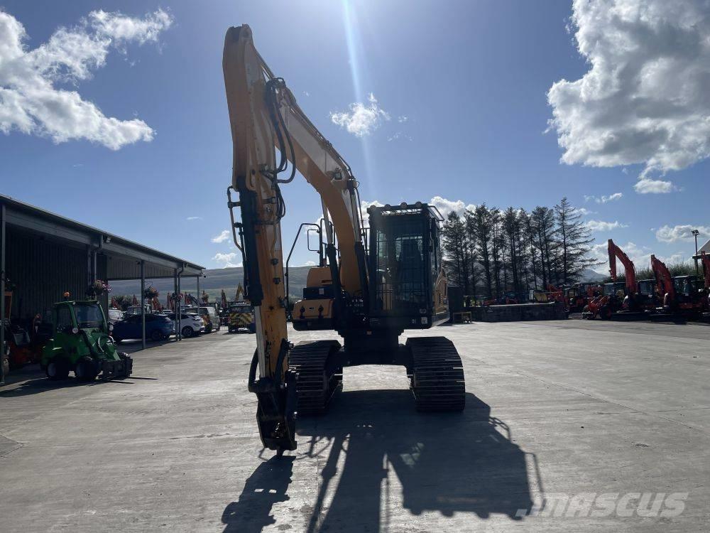 Hyundai HX 140 HW Vikšriniai ekskavatoriai