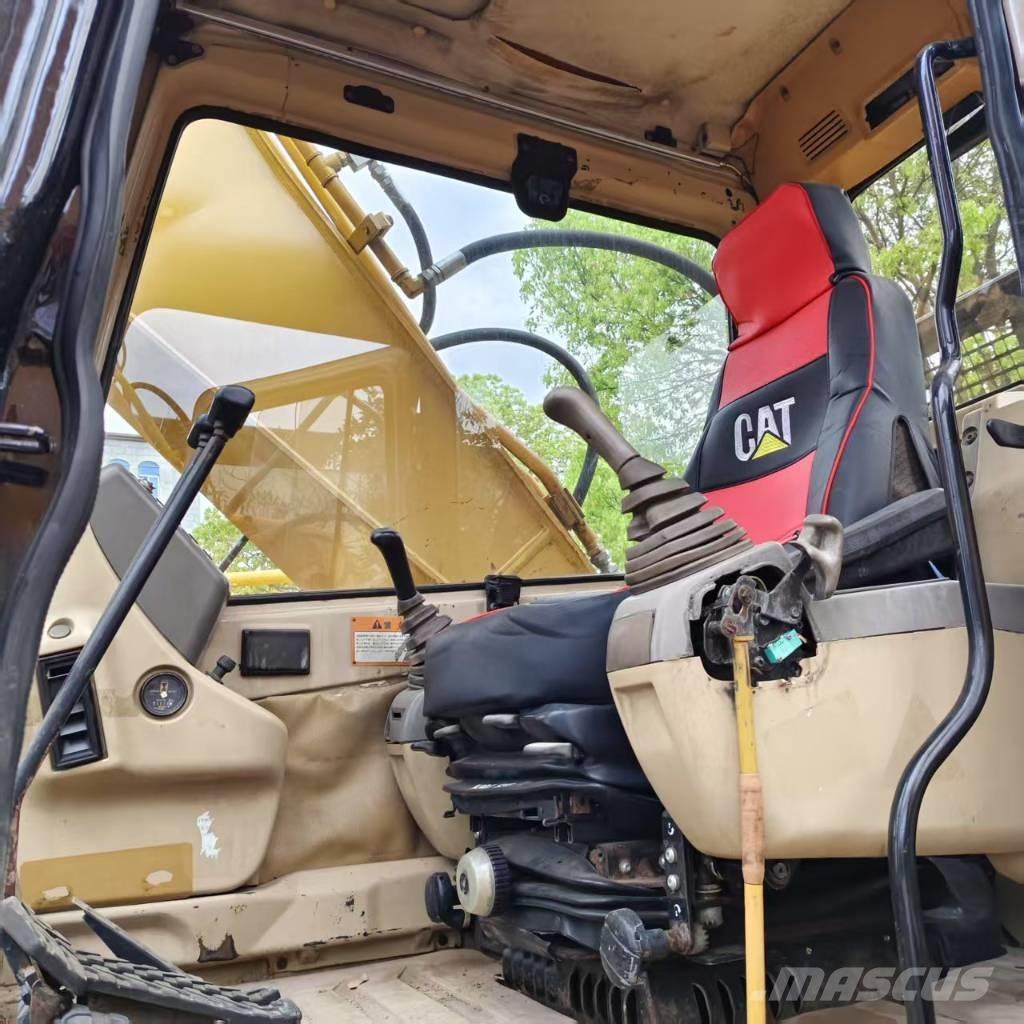 CAT 325 B L Vikšriniai ekskavatoriai