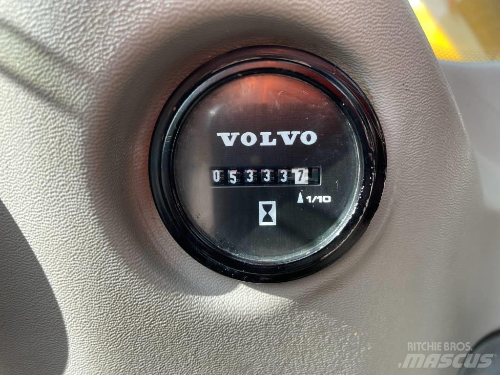 Volvo ECR 235 Vikšriniai ekskavatoriai