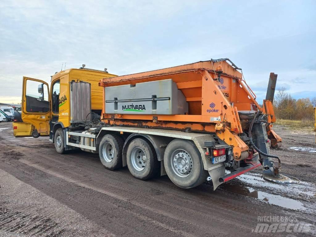 Volvo FH540 Sunkvežimiai su keliamuoju kabliu