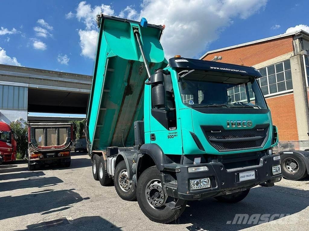 Iveco TRACKKER 500 Savivarčių priekabų vilkikai