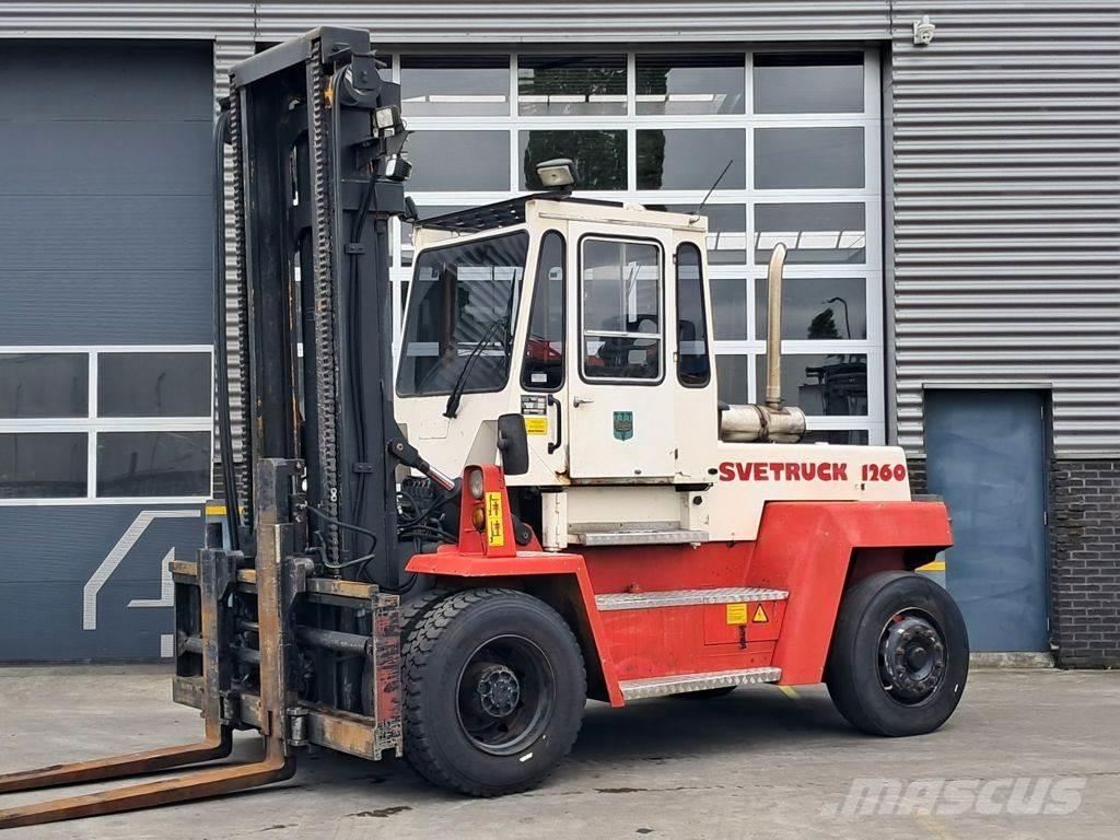 Svetruck 1260-30 Dyzeliniai krautuvai