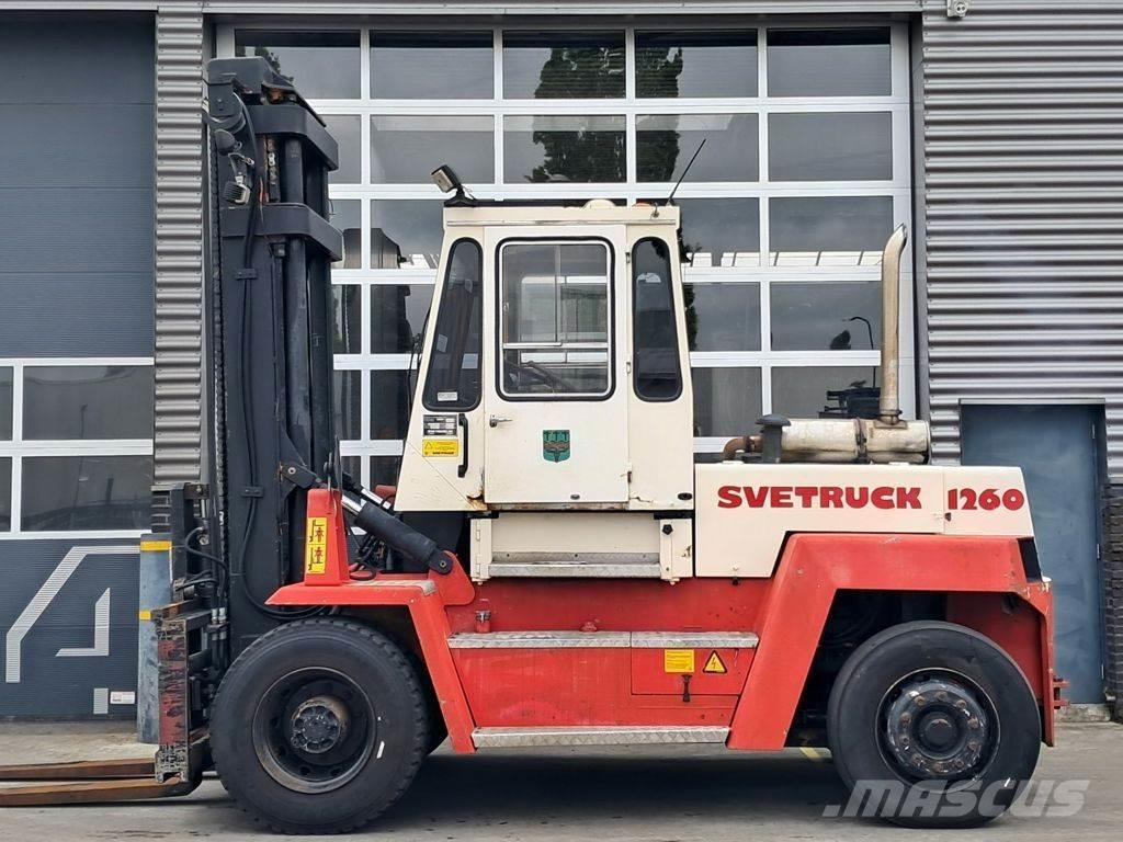 Svetruck 1260-30 Dyzeliniai krautuvai